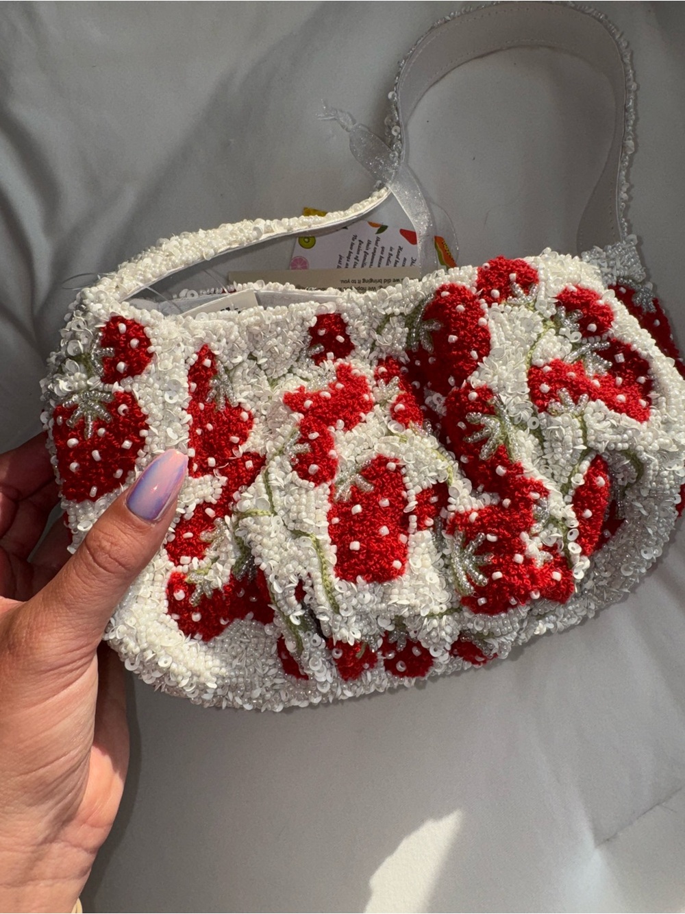Strawberry Beaded Shoulder Bag Handmade in India New With Tags - Picture 9 of 16